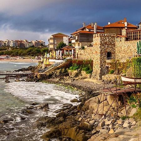 Salt Lake Aparthotel Pomorie Bagian luar foto