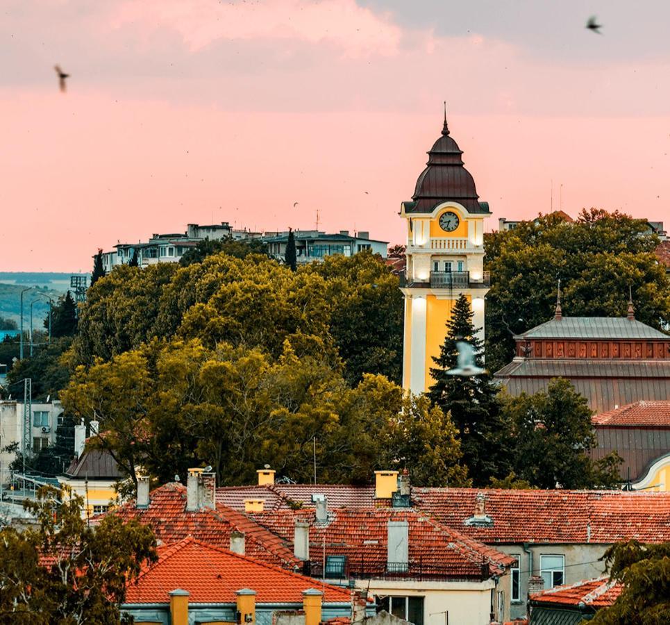 Salt Lake Aparthotel Pomorie Bagian luar foto